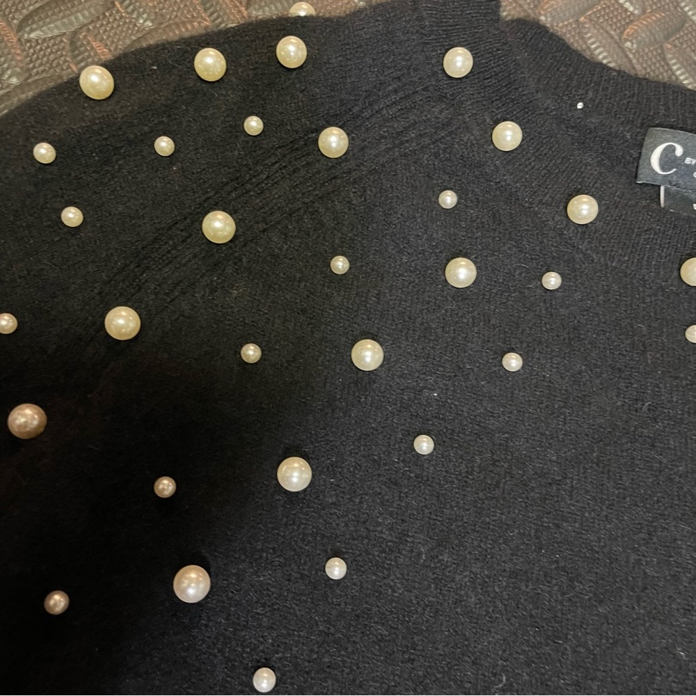 Bloomingdales Cashmere Sweater Pearl Embellished Crew Neck Size Large Black - Picture 4 of 8